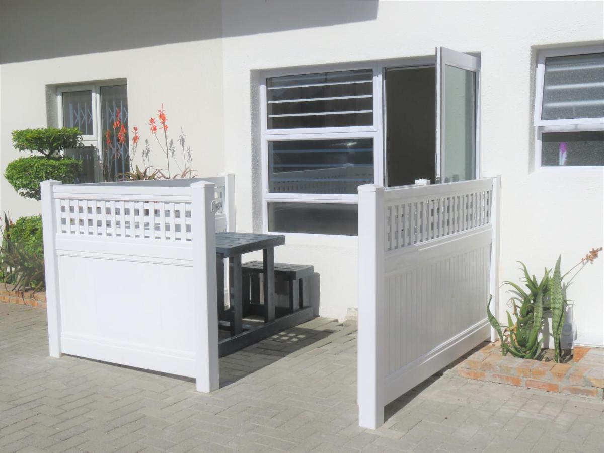 Pro Moni'S Guesthouse Muizenberg Ngoại thất bức ảnh
