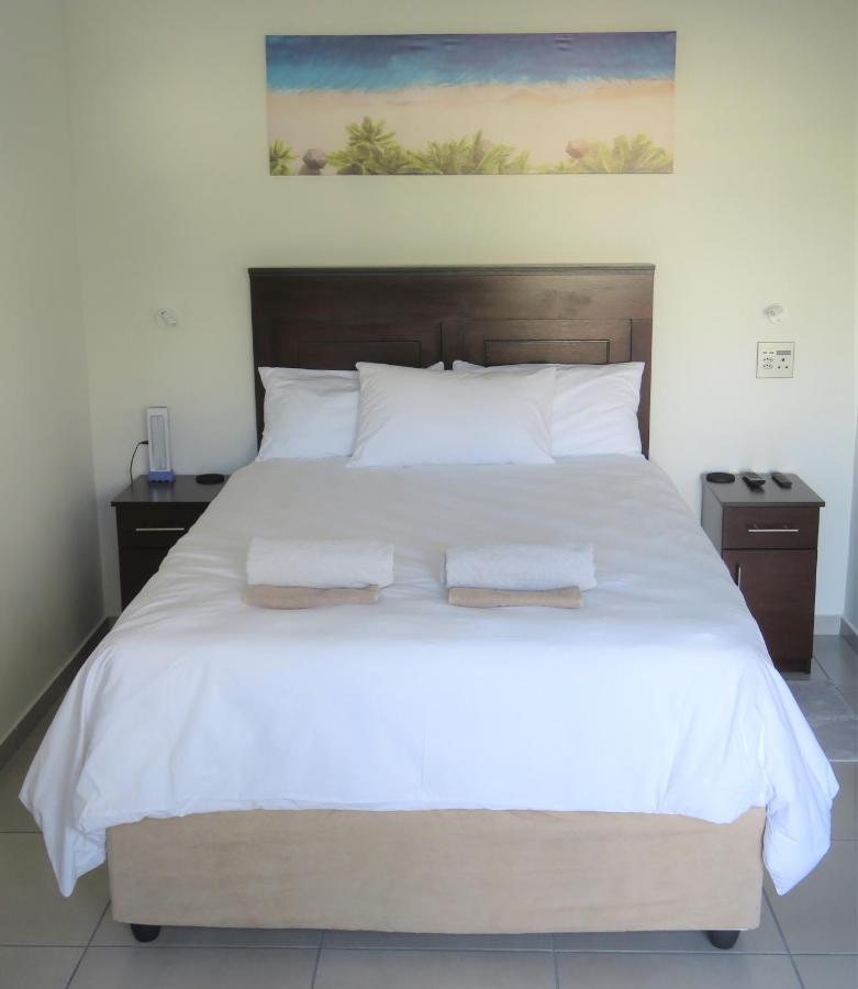 Pro Moni'S Guesthouse Muizenberg Ngoại thất bức ảnh